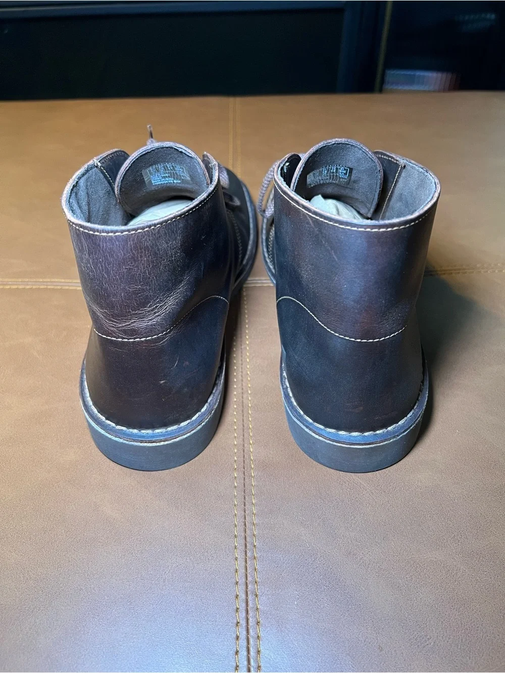 Clarks refined dark
